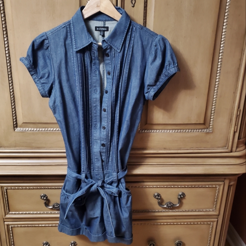 Le Chateau denim jumper shorts